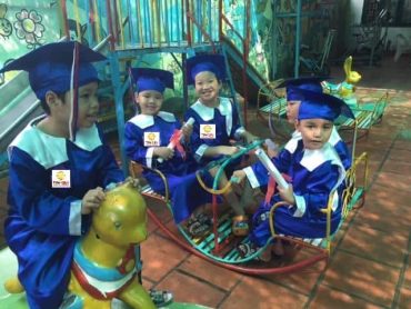 Tạm biệt nhé, mai tôi vào lớp một rồi